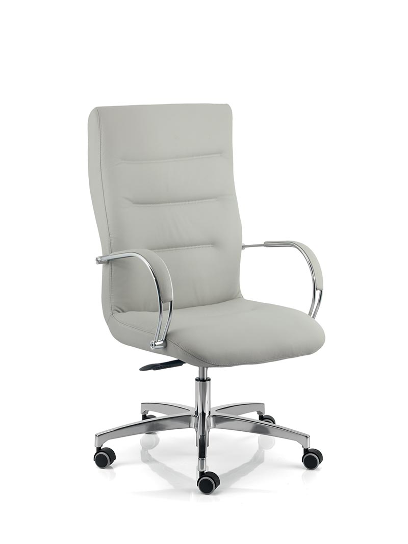 Silla Gerencial Aurelia Alta en Cuero Natural o Ecocuero