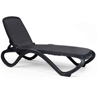 Reposera Omega Nardi Grafito para terraza y piscina