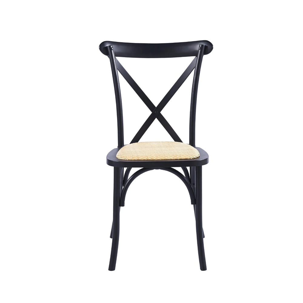 Vista frontal de silla de comedor Crossback de madera negra con asiento de ratán