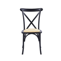 Vista frontal de silla de comedor Crossback de madera negra con asiento de ratán