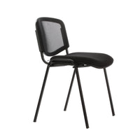 Silla de visita Isonet con respaldo de malla y asiento tapizado negro | VICCA