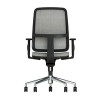 Silla ejecutiva Blaze con respaldo alto de malla, vista trasera, negra, con soporte central y base plateada