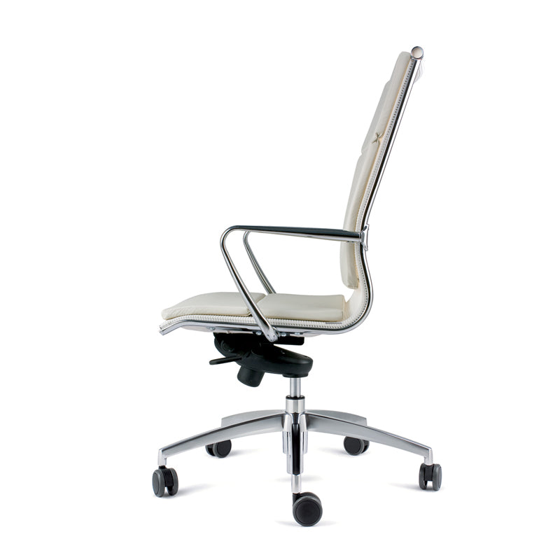Silla Gerencial Alia Alta Tapizada en Cuero Natural o Ecocuero