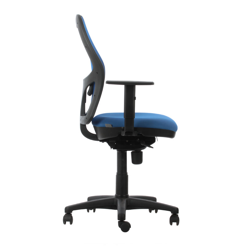 Silla de Oficina Q3 Personalizable con Respaldo de Malla