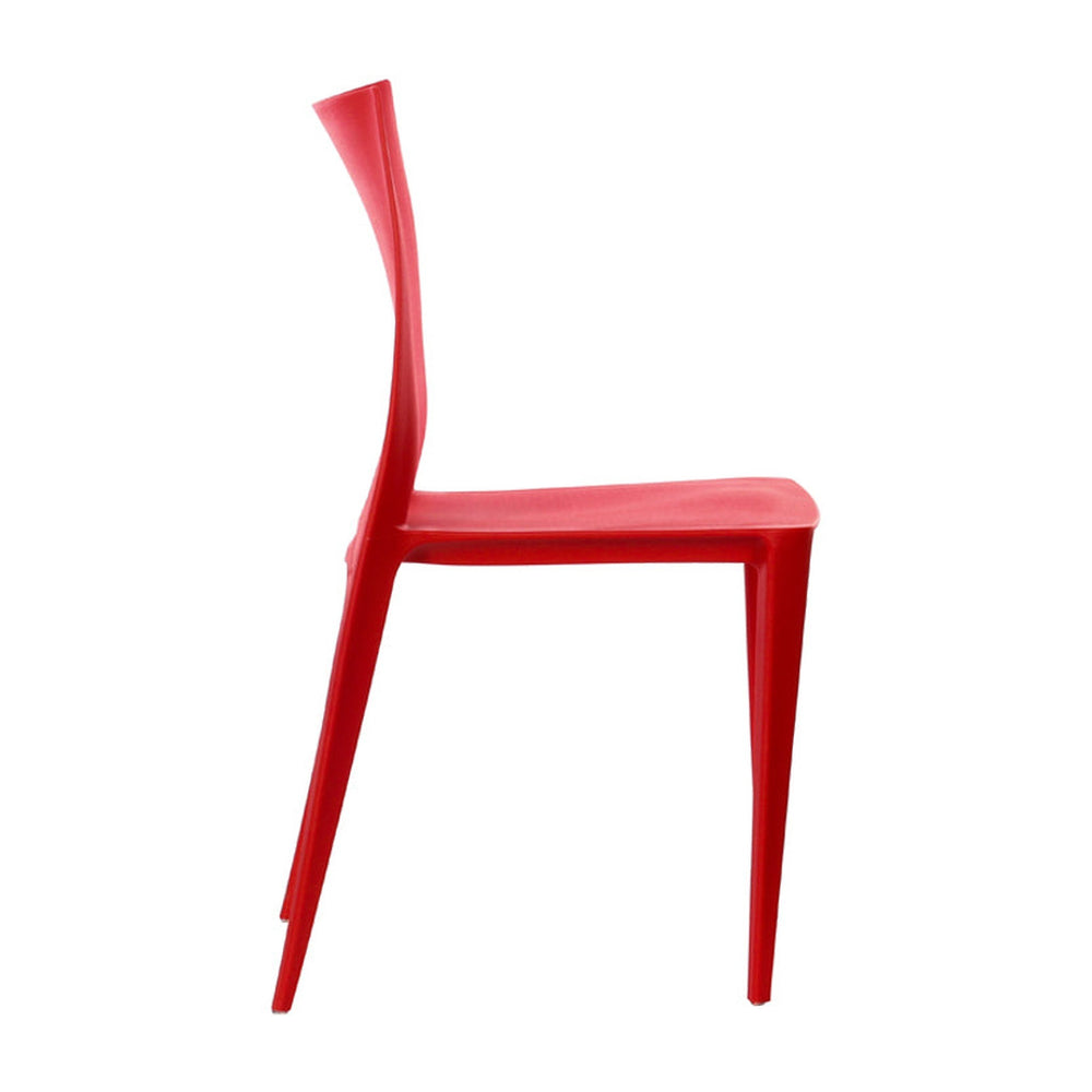 Silla para restaurante Pismo de polipropileno de perfil, roja, sin brazos y con respaldo curvo y cuatro patas