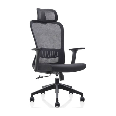Silla Samba negra, vista de tres cuartos con respaldo de malla, apoyacabeza, soporte lumbar y base con ruedas. | VICCA