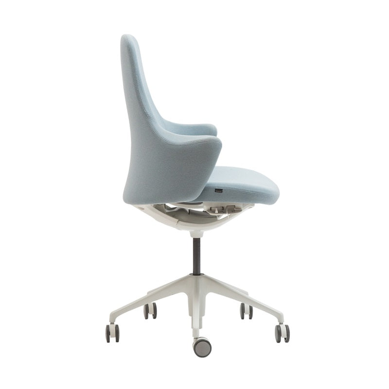 Silla Gerencial Lives Tapizada de Diseño Japonés