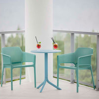 Sillas de terraza Net Nardi salice con mesa en balcón