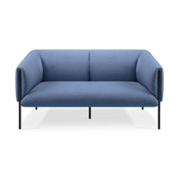 Sofá Alfa 2 Cuerpos azul VICCA, sofá tapizado con patas de acero negro, vista frontal